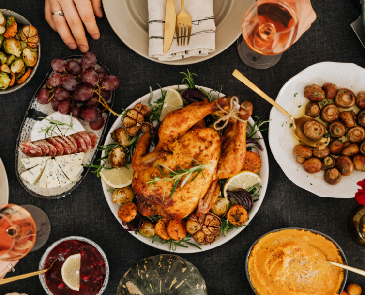 LƯỢNG CALO CHỨA TRONG CÁC MÓN ĂN NGÀY TẾT